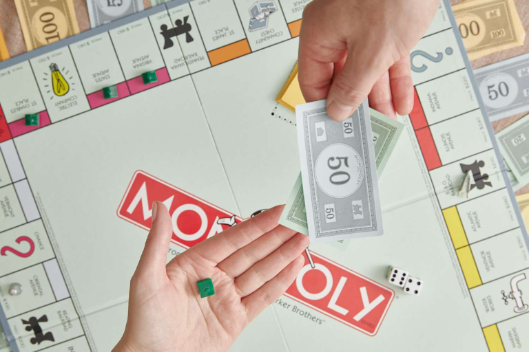 When can you buy houses in monopoly? Monocitygame